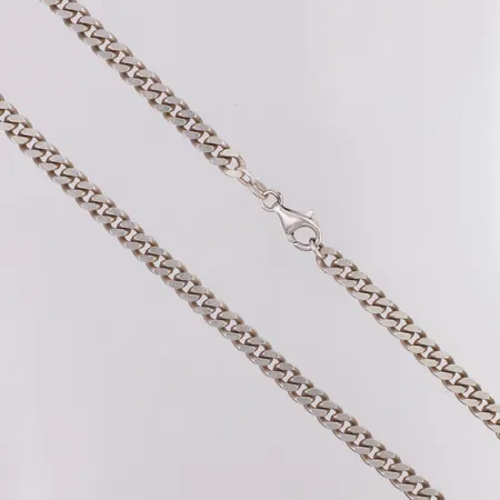 Kedja Pansar längd ca 48,5cm bredd 5mm, något glapp lås, GHA 925/1000 silver  Vikt: 34,8 g