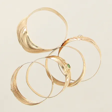 5 Ringar buckliga, stenar, skeva 14K Vikt: 5,4 g