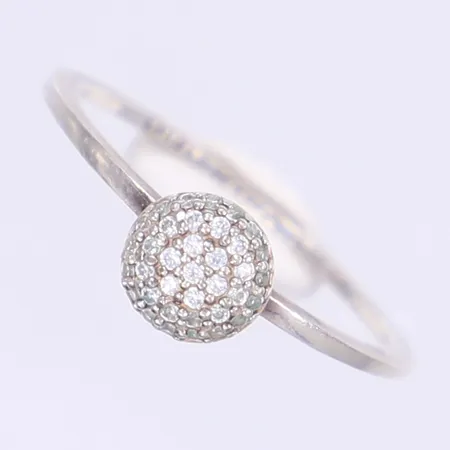 Ring med vita stenar stl:19 bredd 1-7mm silver 925/1000  Vikt: 1,8 g