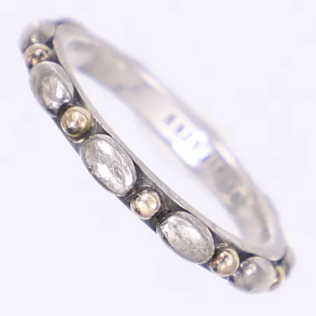 Ring Pandora tvåfärgad stl:17¾ bredd 2,5mm silver 925/1000 Vikt: 3,6 g