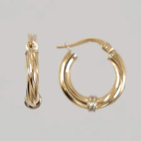 Ett par örhängen, creoler ca Ø 15mm, Unoarre, 18K Vikt: 2,1 g