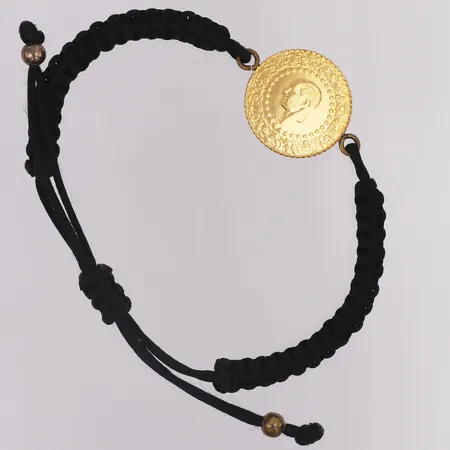 Armband mynt Attaturk 21,6K år 2019 Ø22mm ca 3,6gram, detaljer i gulmetall, snöre Vikt: 0 g