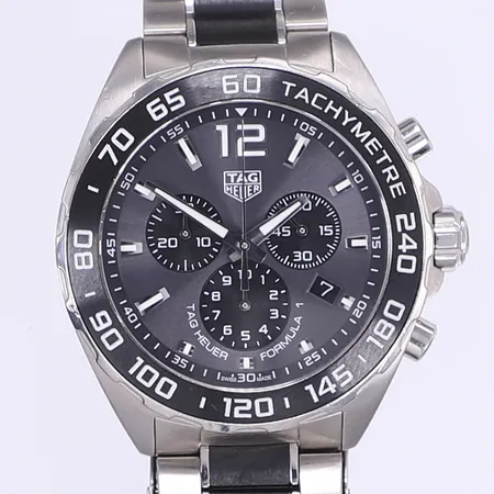 Herrur Tag Heuer quartz kronograf Ø43mm stål refnr: CAZ1011 serienr:WWF9424 med box och certifikat 