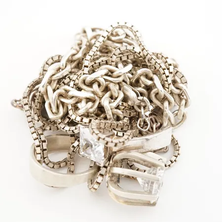 Diverse silversmycken//925/1000 Vikt: 71,3 g
