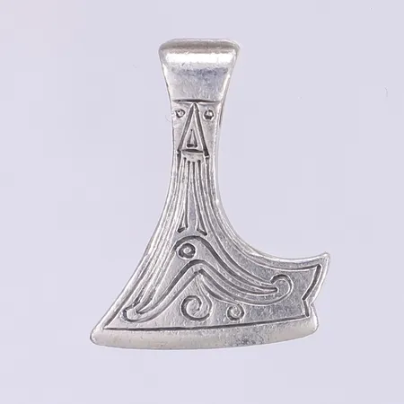 Hänge Perun yxa 20 x 25mm silver 925/1000 Vikt: 3,8 g