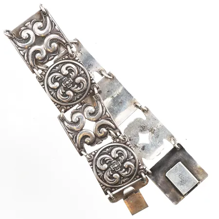 Armband 18cm, bredd: 18,5mm, 830/1000 silver Vikt: 25,5 g