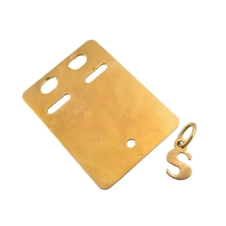 Hängen, 2 stycken, 18K guld, ID-bricka med gravyr, Vikt: 2,6 g