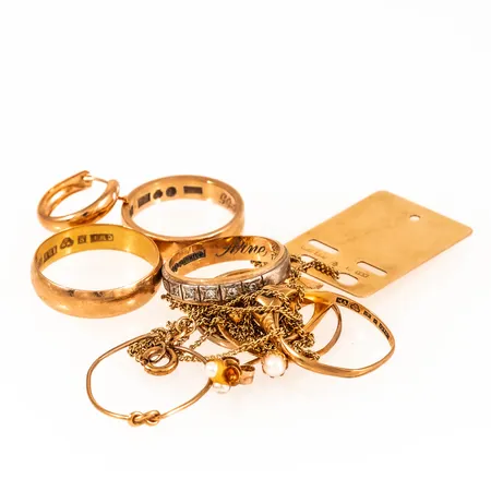 Diverse defekt/graverat guld 18K 20,6g.