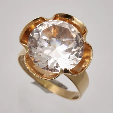 Ring stl:15¼ bredd 2-16mm, vit sten, Alton, 1970, 18K, 4,33g.