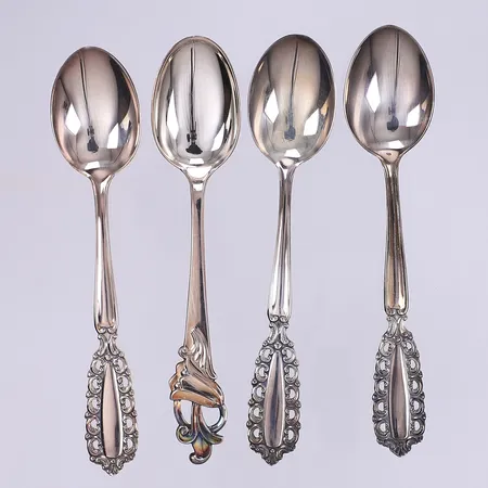 4 Kaffeskedar Th Martinsen och GAB längd 11,5cm silver 830/1000 Vikt: 45,9 g