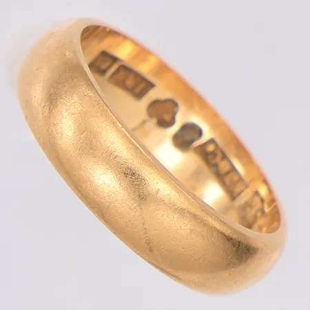 Ring slät stl:15½ gravyr, 18K Vikt: 4,3 g