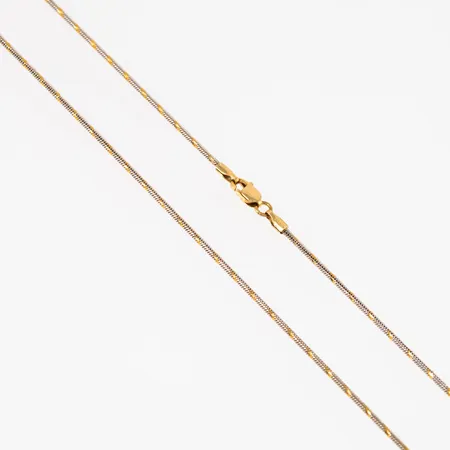 Kedja mönstrad ormlänk längd 45,5cm bredd 1,4mm, vitguld/gult guld, 14K 6,5g.