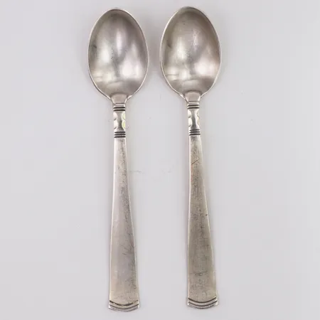 2 teskedar modell Rosenholm GAB längd 12cm, 830/1000 silver Vikt: 33,7 g