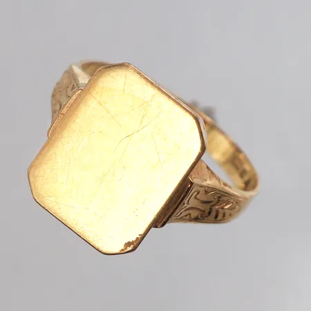 Klackring, Guldvaruaktiebolaget G. Dahlgren & Co Ab Malmö 1954, stl 22 mm, bredd 2,8-17,6 mm, 18K Vikt: 6,8 g