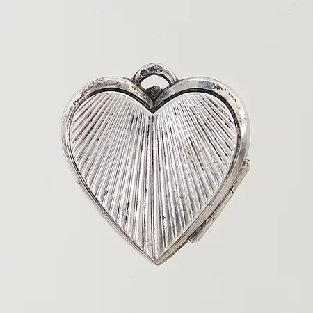 Hänge/medaljong hjärta 20x18mm silver 830/1000 Vikt: 4,8 g