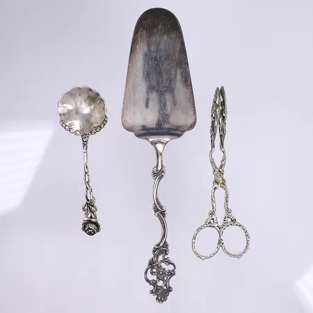 Sockertång tårtspade och kompottsked silver 830/1000 Vikt: 82,9 g
