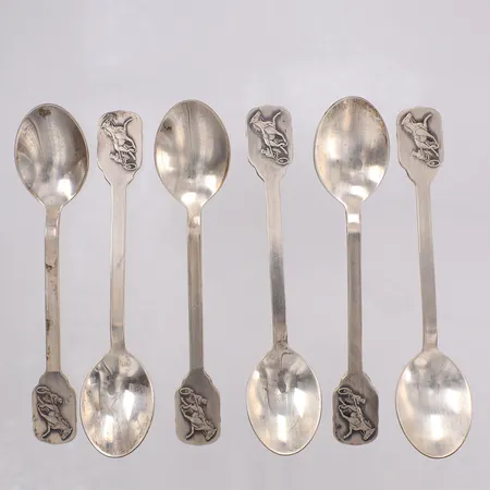 6 Skedar ca 11,5cm, silver 925/1000 Vikt: 100,9 g