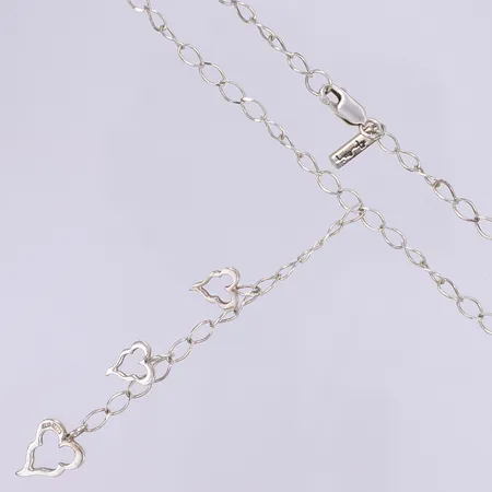 Collier Efva Attling "Crazy Heart" tre hängen i form av hjärtan längd 44cm silver 925/1000 Vikt: 7,4 g
