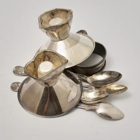 Diverse defekt silver, 830/1000, 155,8g.