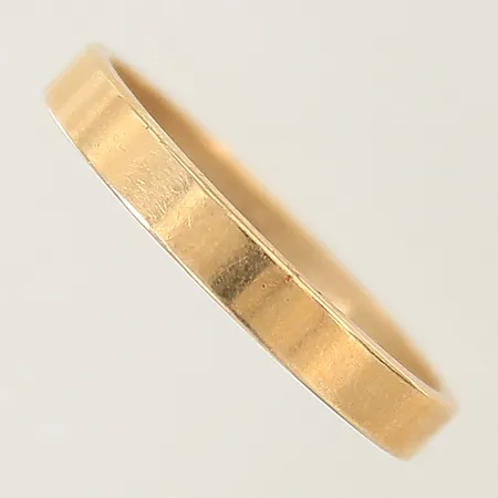 Ring slät stl:18½ bredd 3mm gravyr 18K Vikt: 3 g