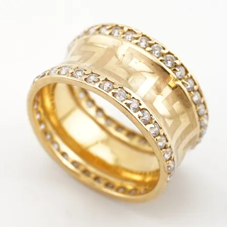 Ring m vita stenar, stl 18(57), bredd 10mm, 21k Vikt: 4,8 g