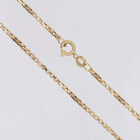 Halskedja Venezia tillverkare Unoaerre längd 47cm bredd 1mm 18K Vikt: 7,7 g
