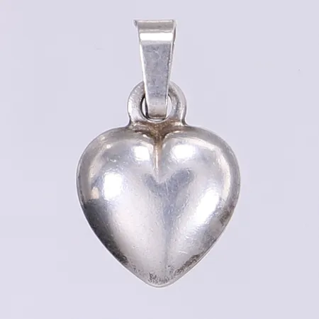 Hänge hjärta längd inkl ögla 20mm bredd 10mm silver 925/1000 Vikt: 1,3 g
