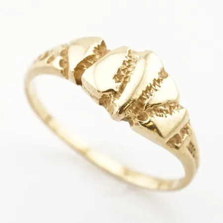 Ring, stl 17(53), bredd 7mm, 18k Vikt: 1,8 g