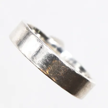 Slät ring, Stl:18½, bredd: 5,2mm, Guldfynd, 925/1000 silver Vikt: 5,4 g
