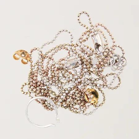 Diverse silversmycken udda av/defekt silver 925/1000 Vikt: 3,9 g