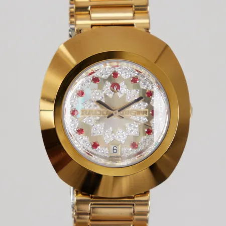 Damur Rado Diastar referensnummer 01.557.0416.3.007, serienummer 14128833, boett ca 27X30mm, automat, doublé med länk, mått inklusive uret ca 17cm, länkens bredd 14mm, cert Dubai 2016, , box, ytterkartong