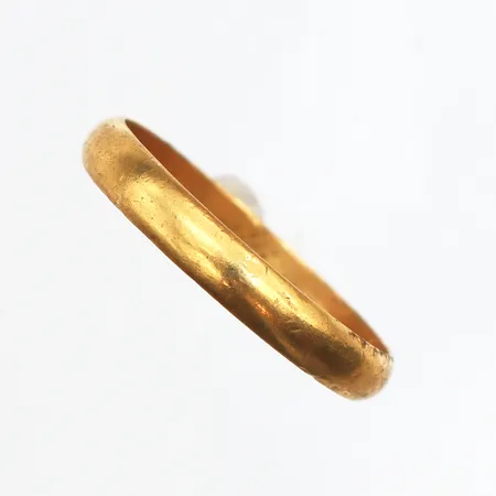 Slät ring, Stl:23, bredd: 3,9mm, gravyr, 23K Vikt: 5,6 g