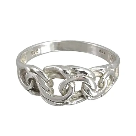 Ring Bismarck silver 925/1000, stl:19¼ mm, bredd 2,8-8 mm, tillverkare NSE Guldvaru Ab Köping Vikt: 2,5 g