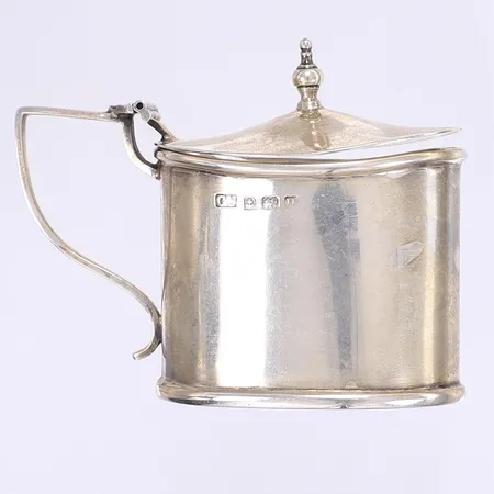 Senapskanna brittiska stämplar George Unite Birmingham år 1919 höjd ca 6cm saknar glasinsats silver troligen 925/1000 Vikt: 53,2 g