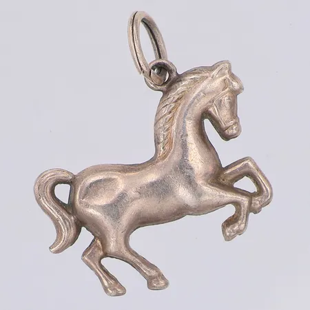 Hänge häst 30mm saknar stämplar, 830/1000 silver  Vikt: 1,8 g