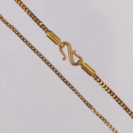 Kedja Rävsvans längd 46cm bredd 1,9mm, ojämn, s-lås, 22K  Vikt: 12,4 g