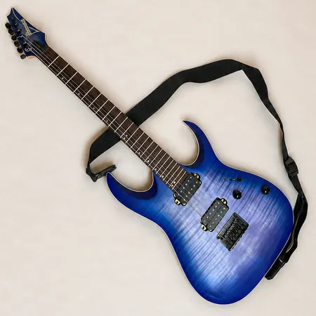 Elgitarr Ibanez RGA42FM 1P-06 blue lagoon burst flat made in Indonesia, serienr 201017858, mjukt fodral, stämapparat. Fint skick Vikt: 0 g Skickas med postpaket.