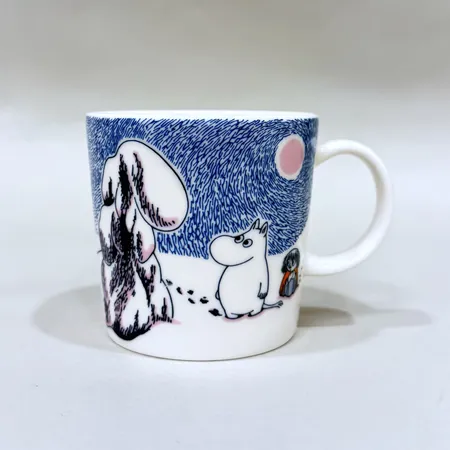 Muminmugg "Djupsnö/Crown snow-load" Arabia Finland Ø8cm höjd 8cm Skickas med paket.