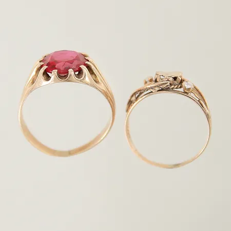 2 Ringar stenar defekta 14K Vikt: 7,8 g