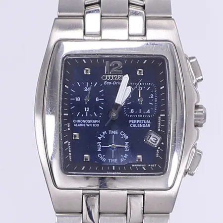 Herrur Citizen Eco-drive stål quartz datum ref-nr: GN-4W-S serie-nr:335163 35x38mm kort länk i box (saknar lock) ej funktionstestad i behov av batteriyte