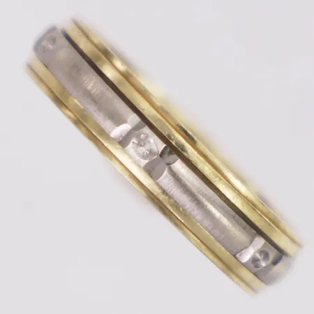 Ring tvåfärgad stl:15¾ bredd 3,9mm, rörlig del, 14K  Vikt: 2,1 g