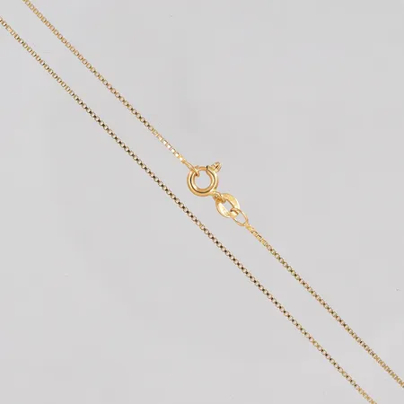Kedja Venezia längd 42cm bredd ca 1mm 18K Vikt: 2,6 g