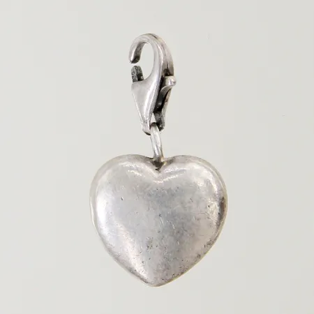 Berlock hjärta 23x13mm silver 925/1000 Vikt: 4,9 g