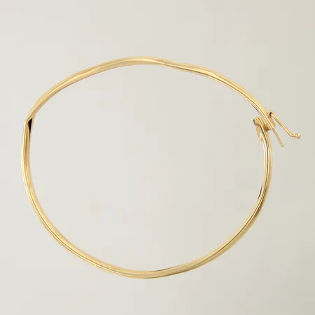 Armring bucklig/defekt 18K Vikt: 6,3 g