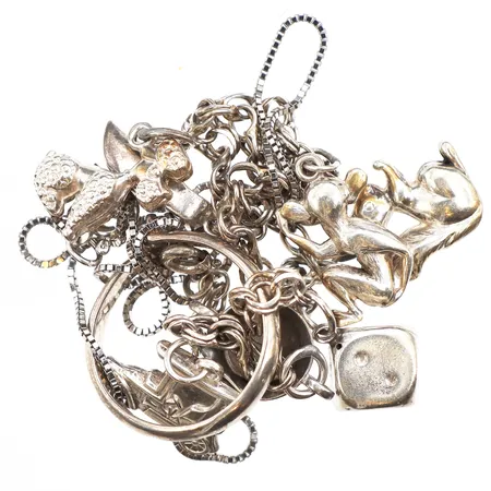 Diverse silversmycken, delvis defekta, 925/1000 silver Vikt: 14,9 g