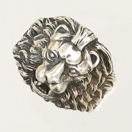 Ring med lejon stl 21¼ bredd 4-19mm, silver 925/1000-delar 8,7g