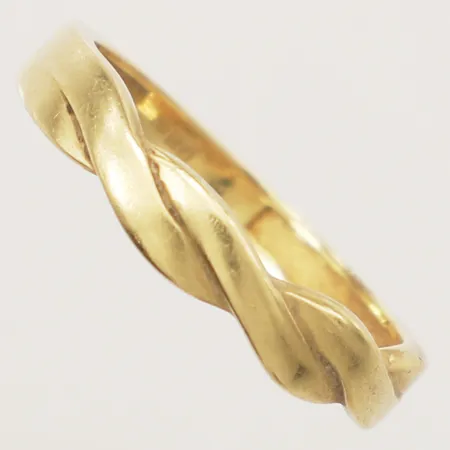 Ring stl:16, bredd 3,5mm GHA 18K  Vikt: 2 g