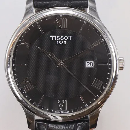 Herrur Tissot, Ø42mm, refnr:T063610A, serienr:15WHOO19789, originalband, quartz, datum, med box