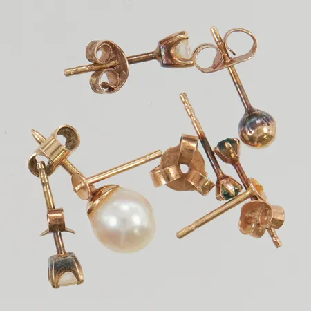 Diverse guld defekt 18K 2,7g.