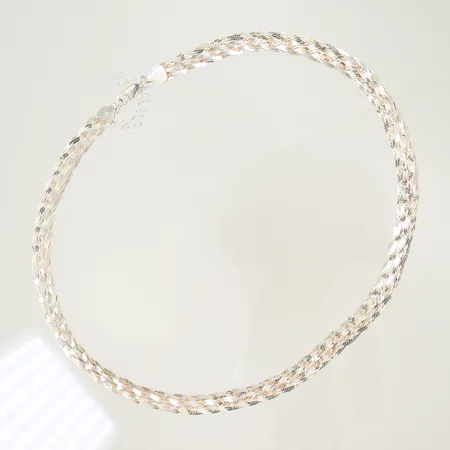 Halsband flätat längd 42-47cm, bredd 8mm, Silver 925/1000, 11,6g Vikt: 11,6 g